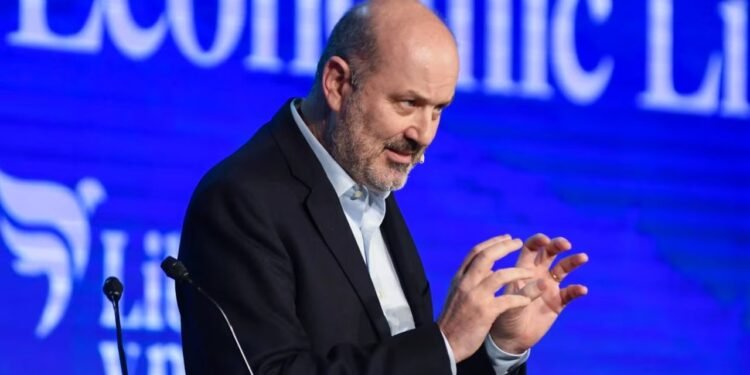 Federico Sturzenegger: Es una norma “de dudosa constitucionalidad” que “afecta el derecho de propiedad”.