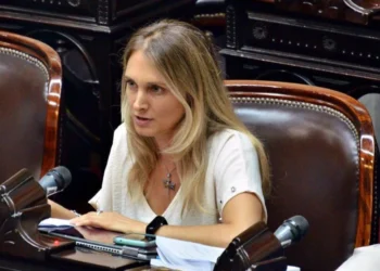 La diputada nacional por Córdoba Gabriela Brower de Koning (UCR) presentó un proyecto de ley para respaldar la decisión de Milei de eliminar la jubilación de privilegio de CFK