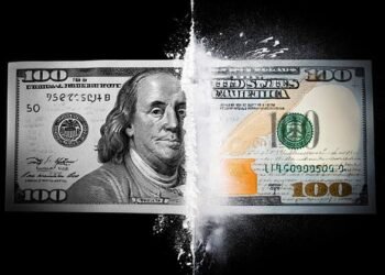 El presidente Javier Milei quiere eliminar los registros del blanqueo de capitales para evitar problemas en un futuro