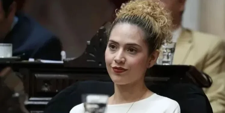 Ficha Limpia: La diputada liberal echada de la bancada de La Libertad Avanza, Lourdes Arrieta, no dio quórum en la cámara baja