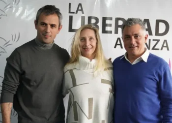 Martín Menem, Karina Milei y Sebastián Pareja, a cargo del operativo seducción a dirigentes del PRO