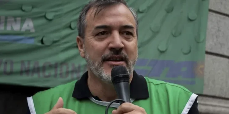 Rodolfo Aguiar, titular de ATE, enfatizó que el Estado “no resiste más recortes y los empleados públicos no soportamos más ajustes”