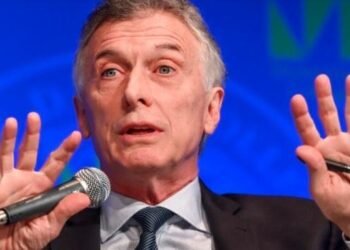 Mauricio Macri presiona para frenar la licitación millonaria de la Hidrovía