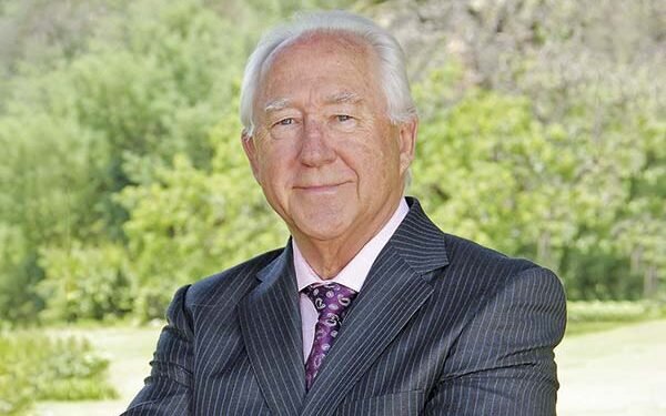 Murió Horst Paullman el millonario Alemán que fundó Jumbo en Chile