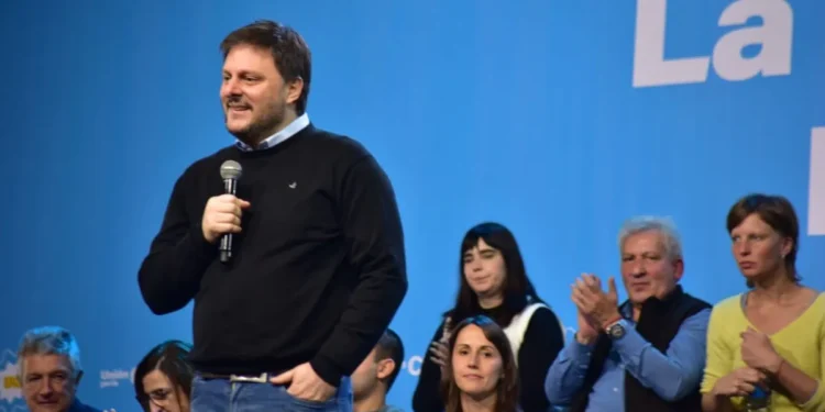 Santoro desafía al PRO: Arranca la campaña peronista en la Ciudad