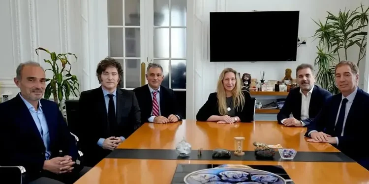 LLA “caza” dirigentes del PRO tras victoria