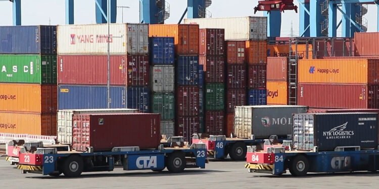 Gobierno baja tasas para deudas impositivas