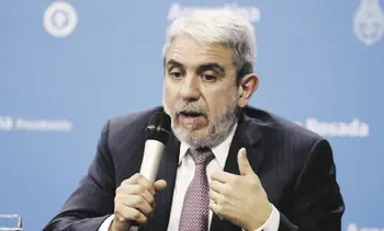 Aníbal Fernández: Repudia condena a Cristina, no descarta candidatura.