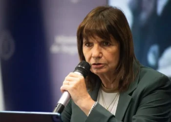 Bullrich a Villarruel por sesión en Senado: “Levántese, no denigre”