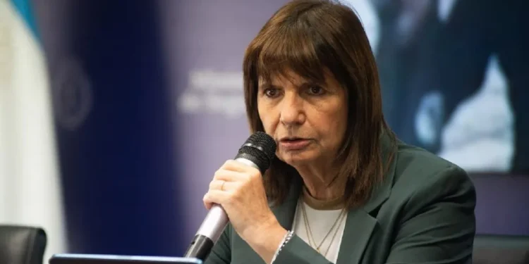 Bullrich a Villarruel por sesión en Senado: “Levántese, no denigre”