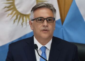 Córdoba: Gobierno explica 84% aumento jubilaciones.