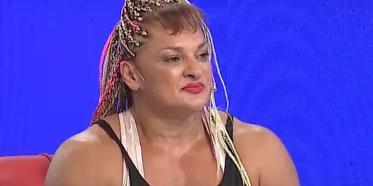 Bullrich despide a “La Locomotora” Oliveras.