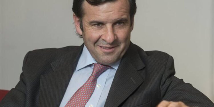 Renunció titular Pyme, Gobierno cierra área en crisis.