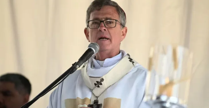 Iglesia critica al Gobierno: foco en los débiles.