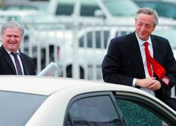 Procesados por lavado: Ex secretario de Kirchner y familia.