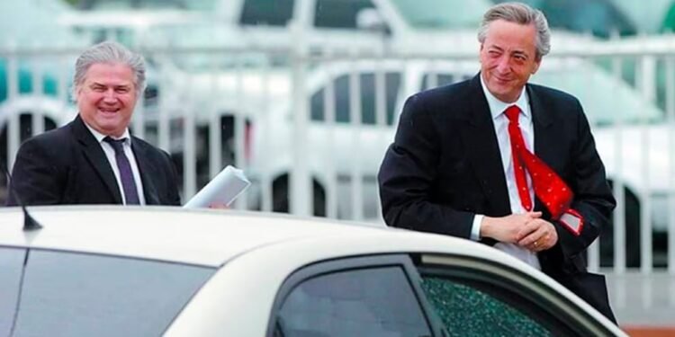 Procesados por lavado: Ex secretario de Kirchner y familia.