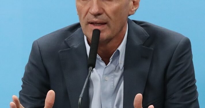 Katopodis desafía a Milei: “Lo frenaremos en las urnas”.