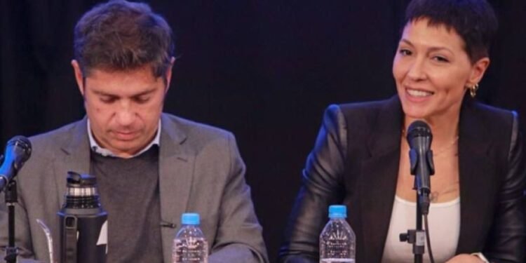 Mayra Mendoza y Axel Kicillof inauguran Alcaidía en Quilmes.