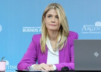 Magario compara Gobierno de Milei con crisis de 2001.