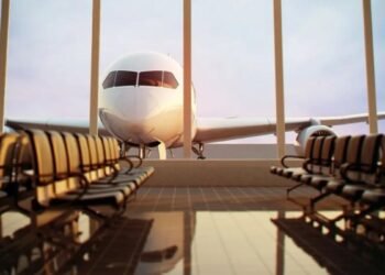 Caída del turismo internacional en julio, crece el emisivo (Indec).