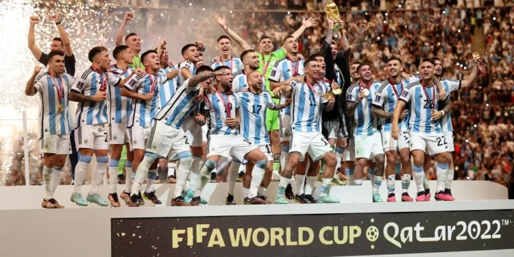 Gobierno evalúa no comprar derechos del Mundial 2026.