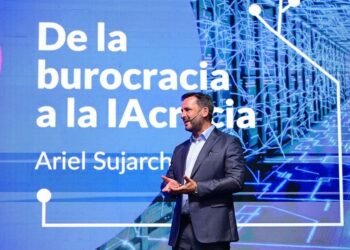 “Mañana es hoy”: Sujarchuk publicó un libro sobre IA y es elegido uno de los 30 alcaldes más innovadores de América Latina