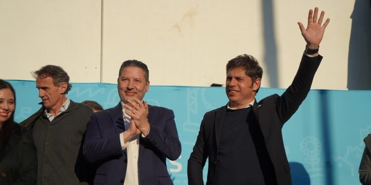 Menéndez y kicillof inauguraron obras y refuerzan la seguridad en merlo