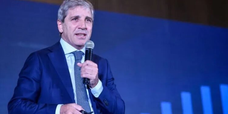 Caputo: El rumbo económico no cambia.