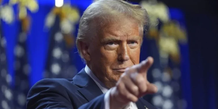 Milei: La visión externa de su encrucijada política.