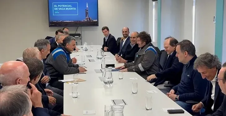 Milei y petroleros: Vaca Muerta en foco