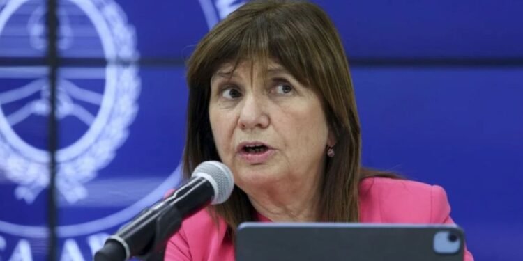 Bullrich y Macri, ¿reencuentro en octubre?