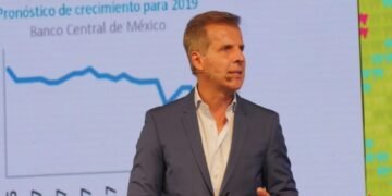 Redrado: Economía sin rumbo fijo