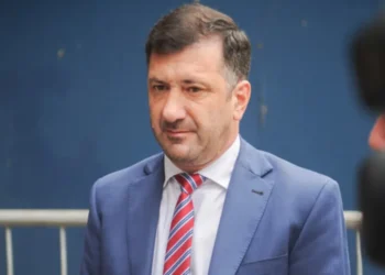 Kueider: nuevo revés, Paraguay ratifica extradición.