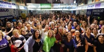 Mujeres CGT exigen lugar en Triunvirato.
