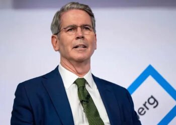 Scott Bessent celebra la victoria de Milei: “Más libertad económica”.