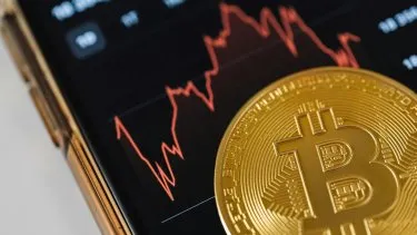 Bitcoin en picada: Noviembre arranca con caídas y la Fed genera incertidumbre.