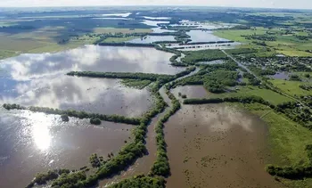 Doble Alerta 2025: Más Viviendas Inundables y Menos Gas de Red.
