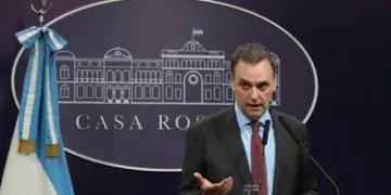 Adorni desmiente fin del monotributo: “No digan cosas que no son”