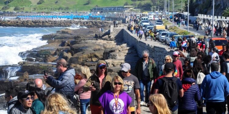 Feriado: turismo sube 21%, pero el gasto es cauto.