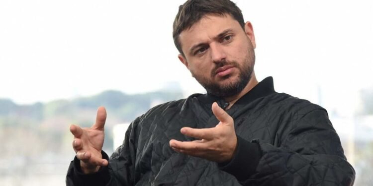 Grabois: “Esta democracia no funciona”