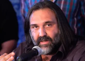 Baradel reaparece y pide endurecer el paro contra Milei.