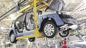 Industria: La mayor caída en 16 meses, según FIEL.