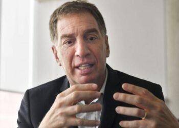 Santilli, rumbo a Corrientes por apoyo a reforma laboral.