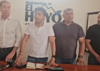 Santilli y Torres en Chubut: Prioridad a incendios, no a la reforma laboral.