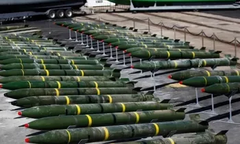 UIF endurece controles: Objetivo: Financiación de armas de destrucción masiva.