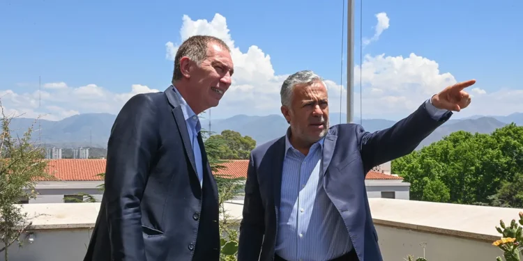 Santilli reactiva gira federal: visita Mendoza y San Juan.