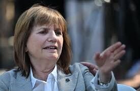 Bullrich: “Cambiamos la historia” con la reforma laboral.