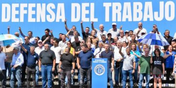 CGT busca frenar la sesión de la reforma laboral.