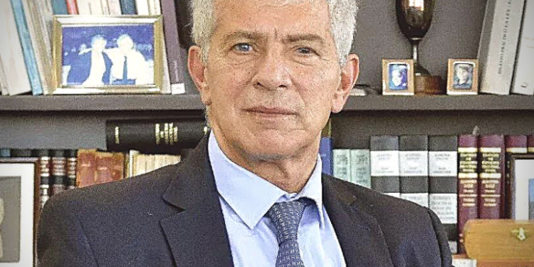 Cúneo Libarona y su adiós: “Necesito reconstrucción mental”.