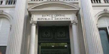 Pablo Curat, experto en finanzas: “Los bancos enfrentan un estrechamiento de su capacidad para manejar nuevos aumentos en los niveles de morosidad”